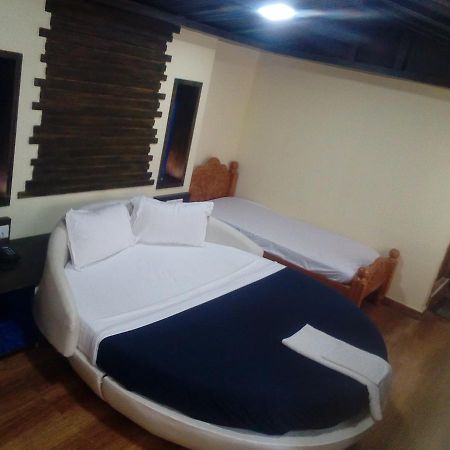 Hotel Anandhiram Heritage Karaikal Εξωτερικό φωτογραφία
