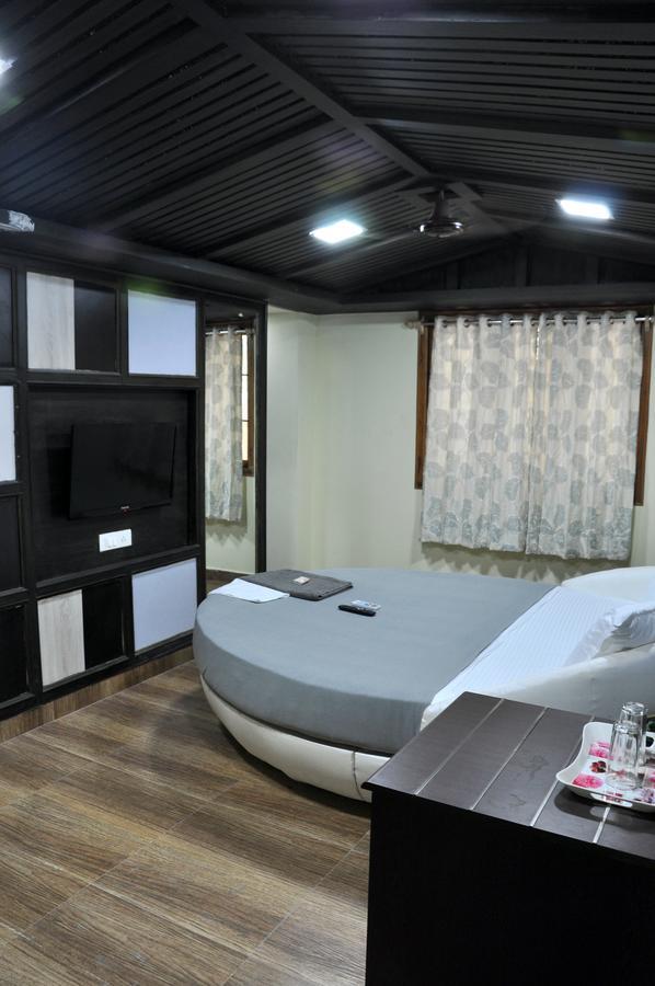 Hotel Anandhiram Heritage Karaikal Εξωτερικό φωτογραφία