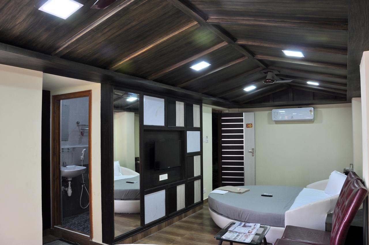 Hotel Anandhiram Heritage Karaikal Εξωτερικό φωτογραφία