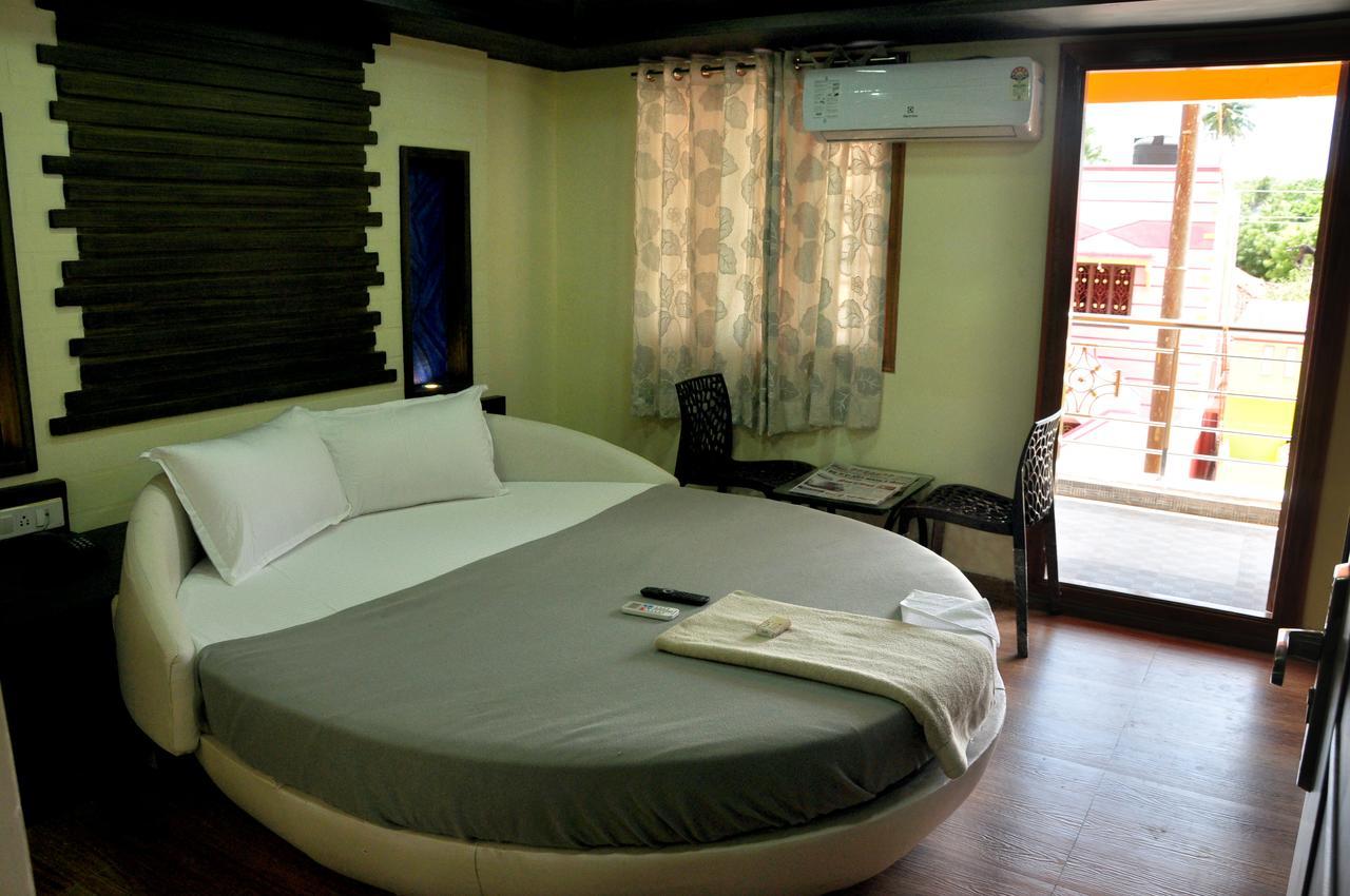 Hotel Anandhiram Heritage Karaikal Εξωτερικό φωτογραφία